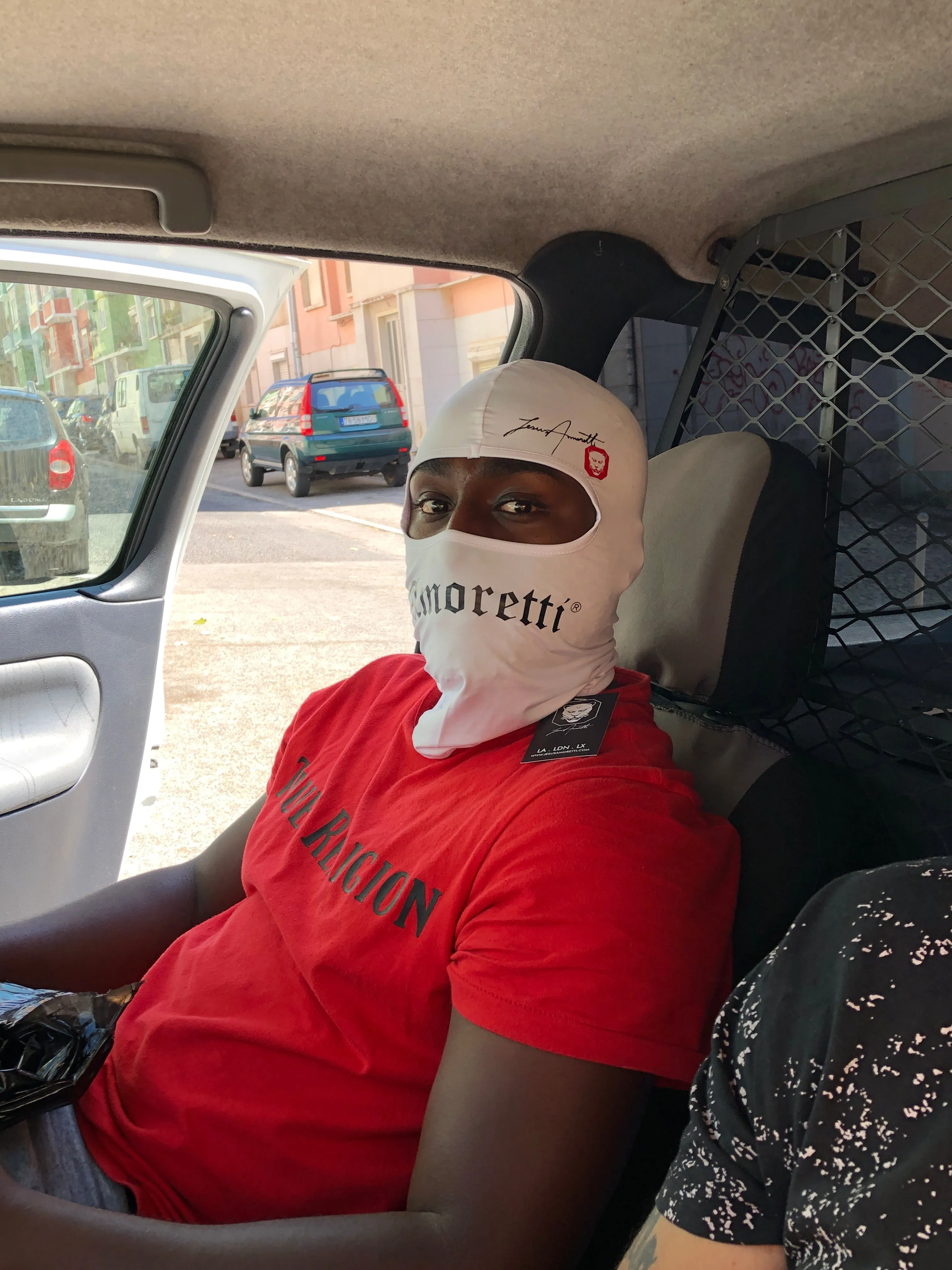 Balaclava Amoretti Branca