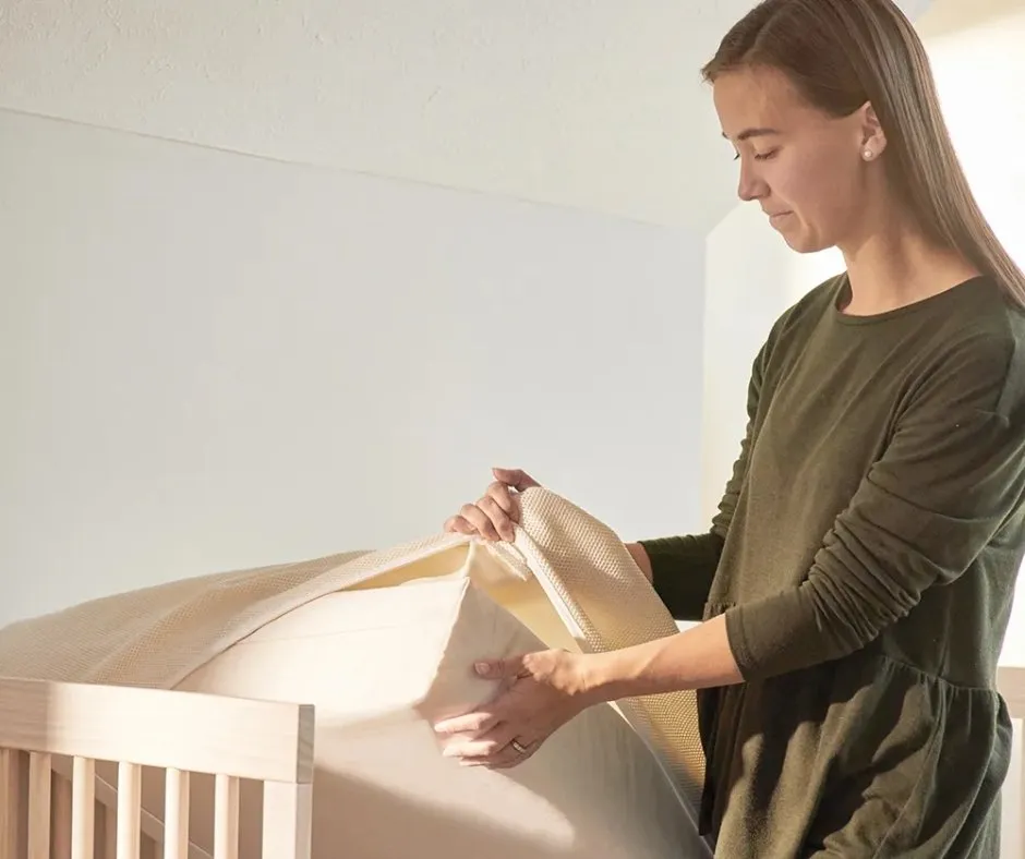 Breathable Organic Crib Mattress Cover