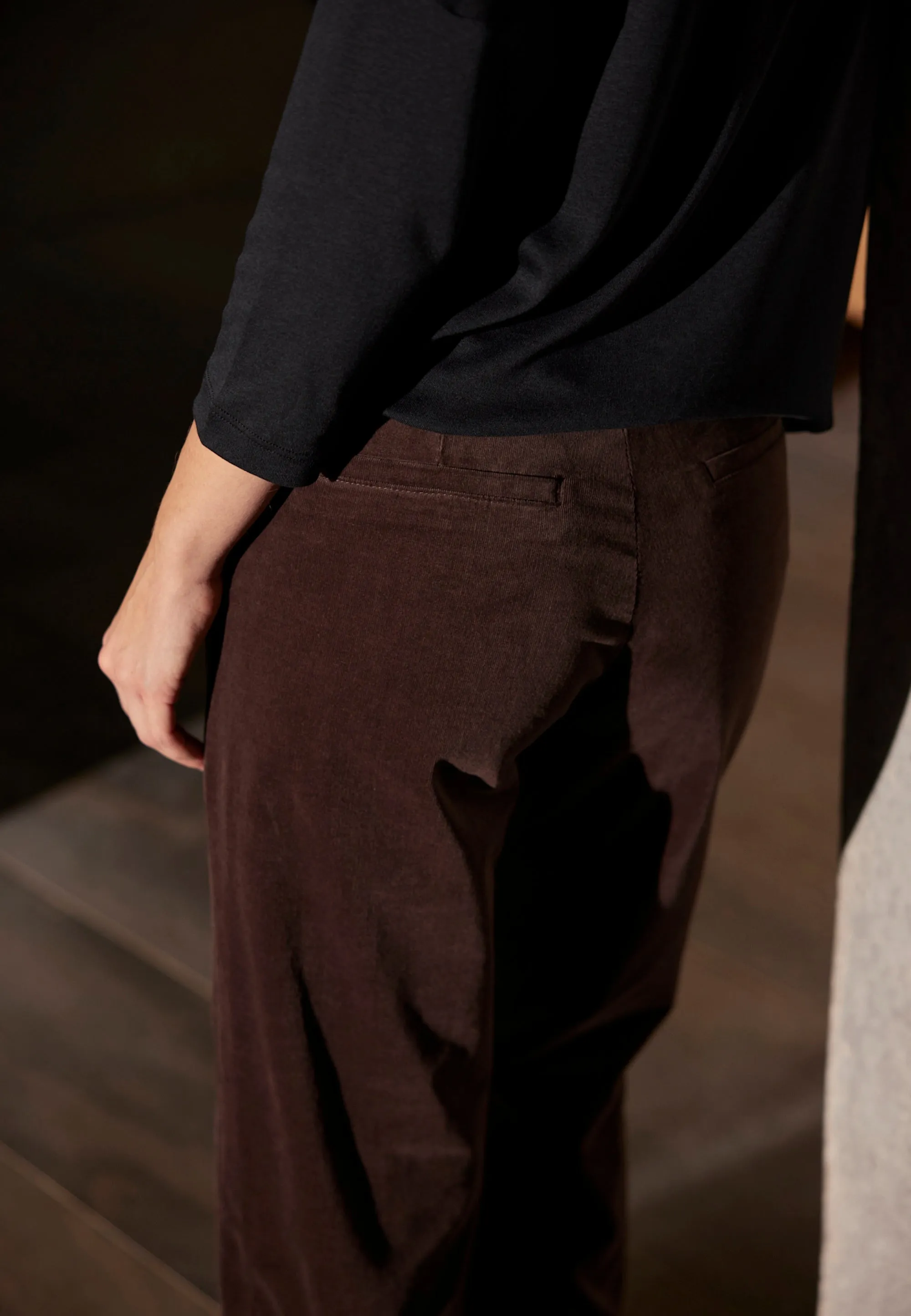 Judy Straight Corduroy - Medium Length - Brown